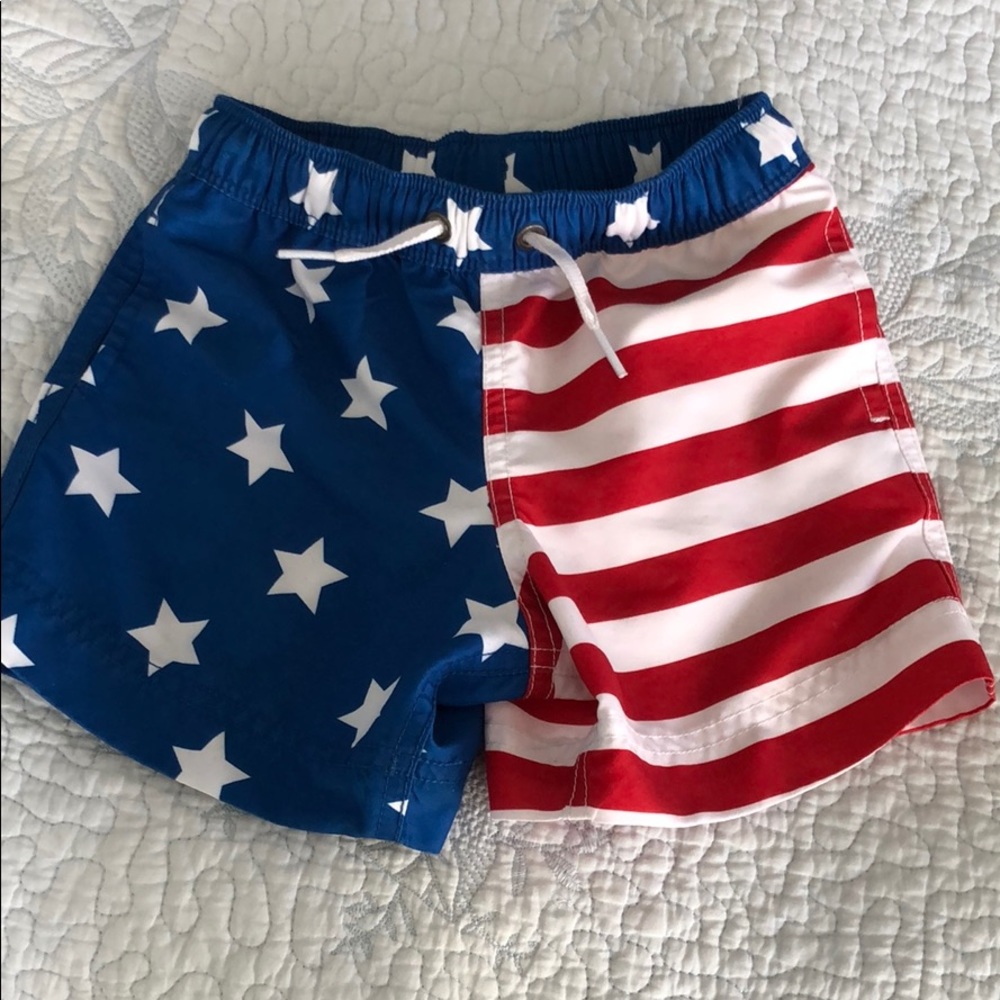 COPY - Boys size 3 Hanna Andersson flag swim trun…